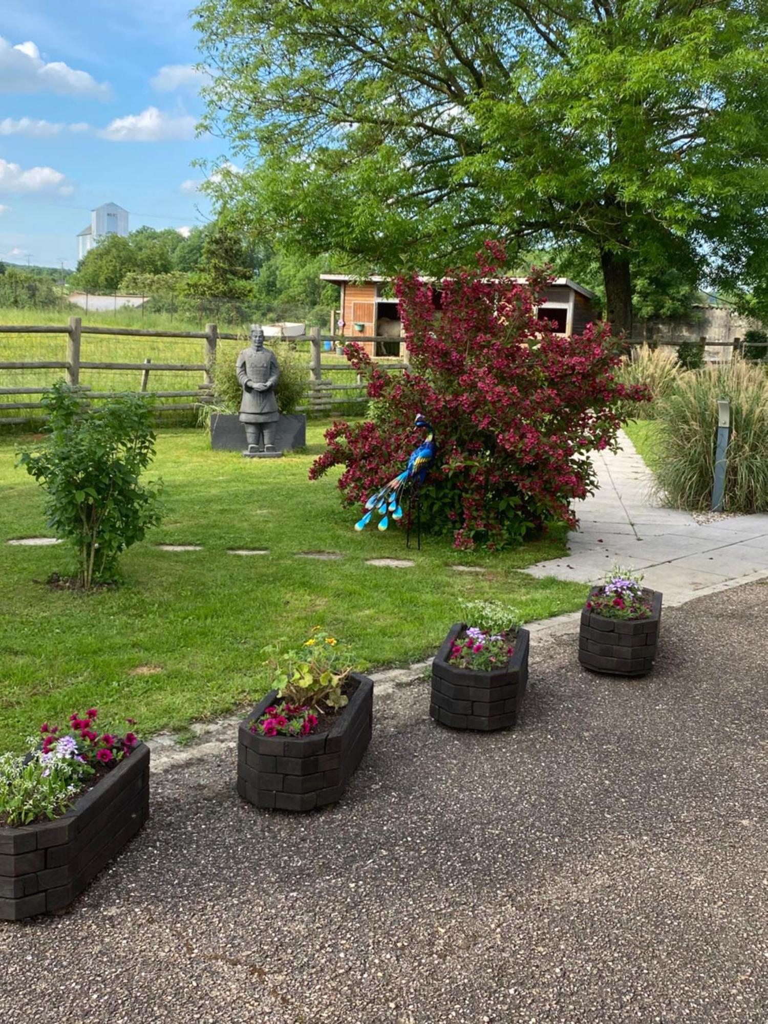 Domaine Nature Vacances Bernécourt Exterior foto